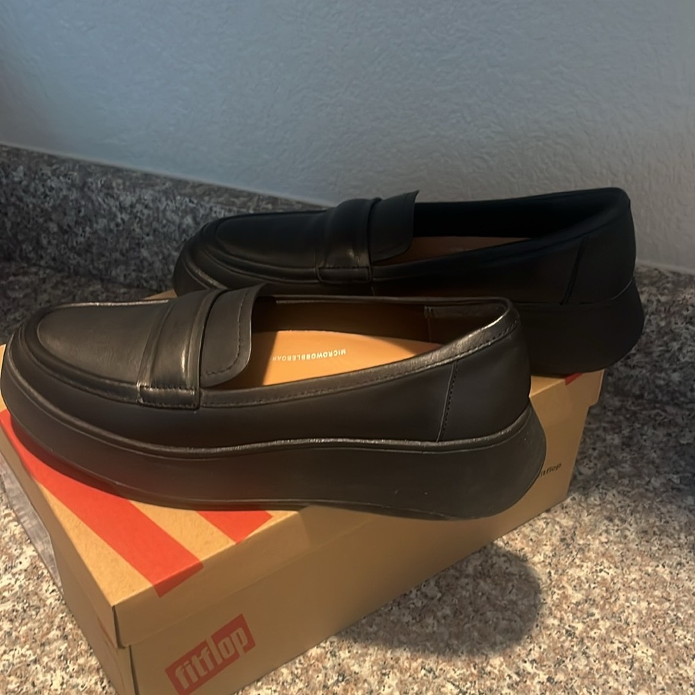 Fit Flop F-Mode Leather Flatform Penny Loafer NIB Size 8 - Picture 4 of 4